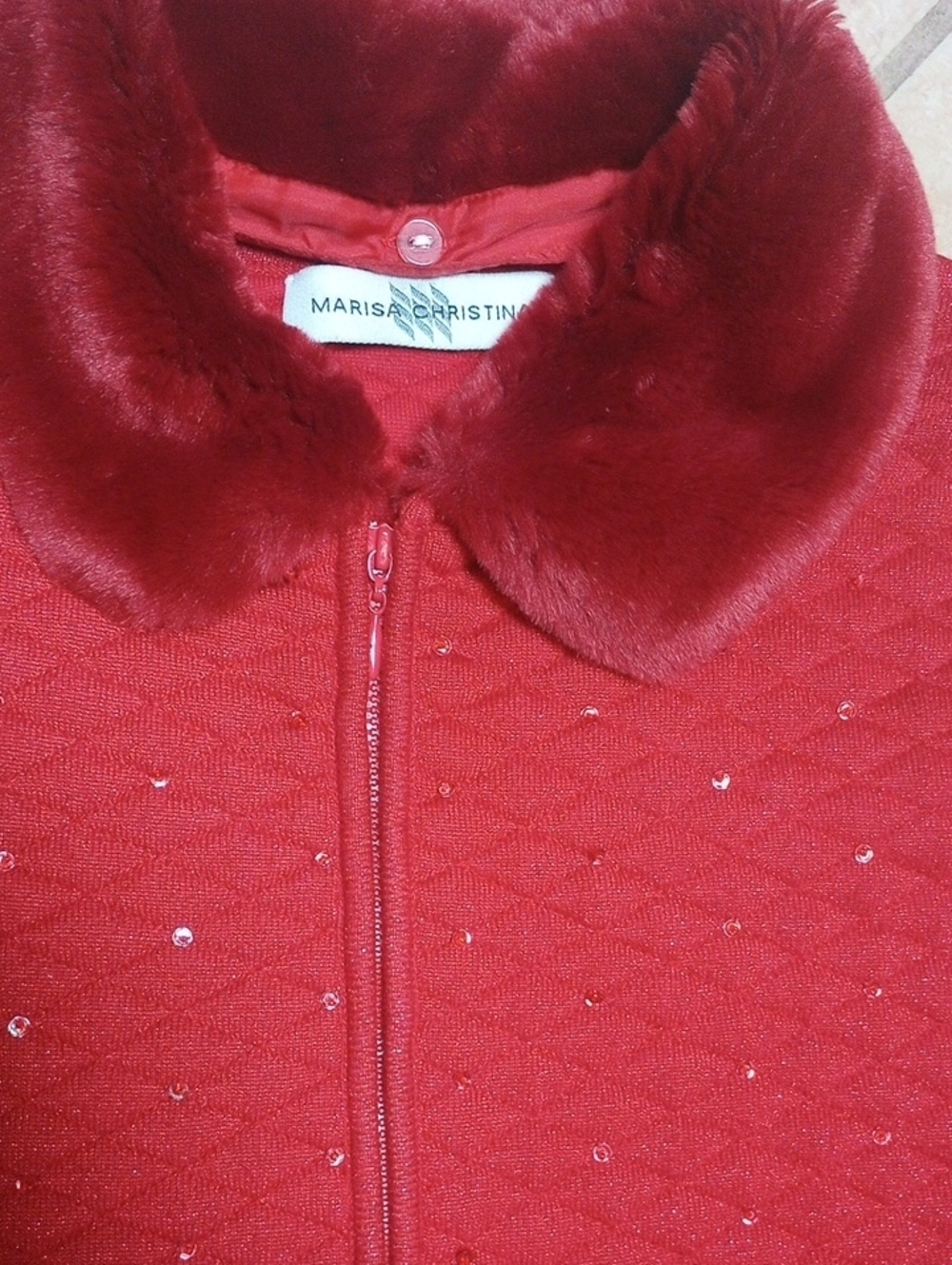 Marisa Christina Red Quilted Vest with Faux Fur Collar - Picture 3 of 5